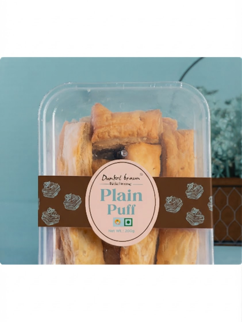A box of flaky Dunkel Braun plain puffs